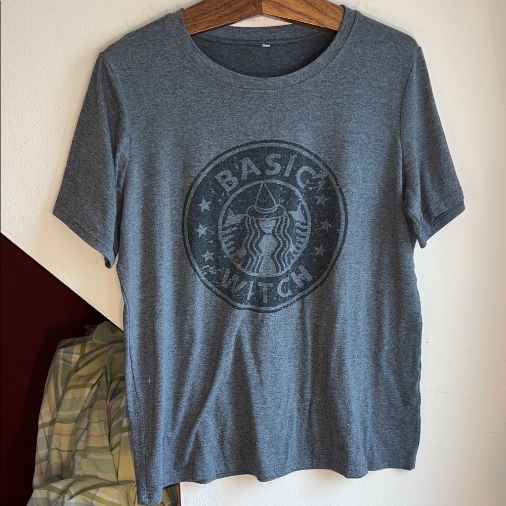 “Basic Witch”‎ Gray T-Shirt XL